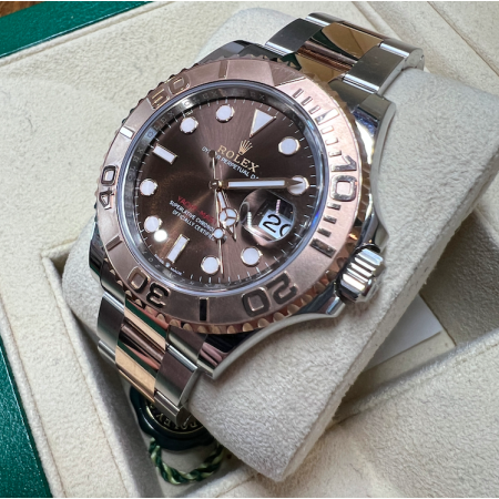 ROLEX YACHT MASTER 40mm OR...